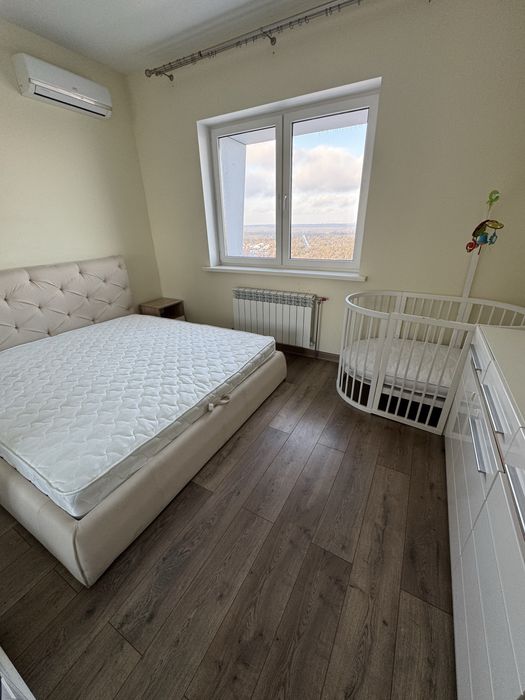 Продам 2к.квартиру 50кв.м Оболонський район ЖК Міністерський Кондратюка 3 Власник