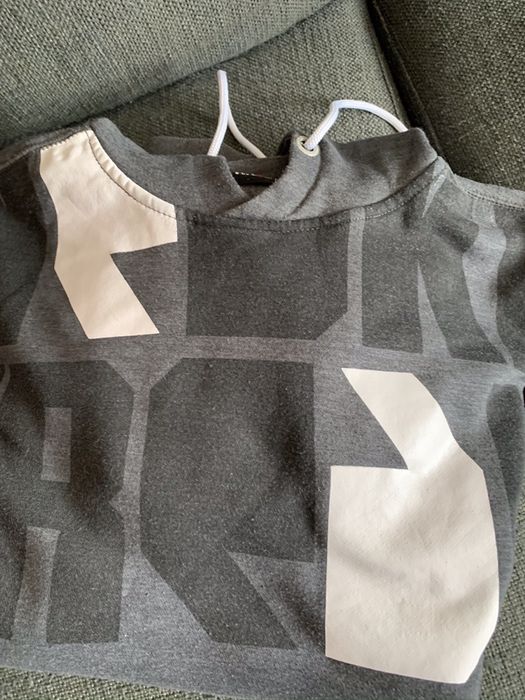 Hoodie Cinzento Sneaker (footlocker)