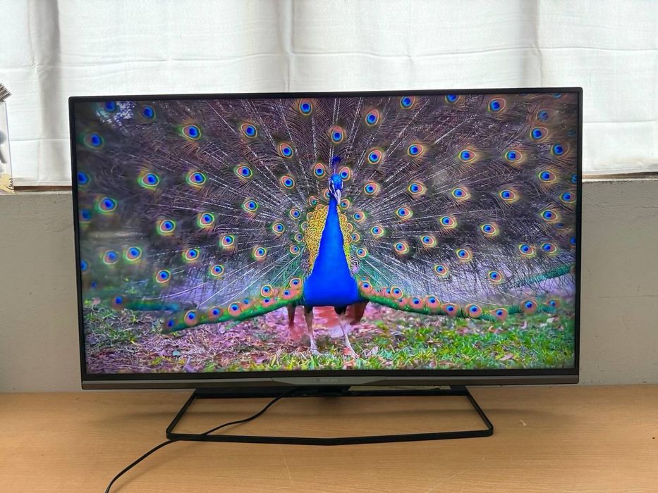 Телевізор Philips– 40” 4K UHD Smart TV