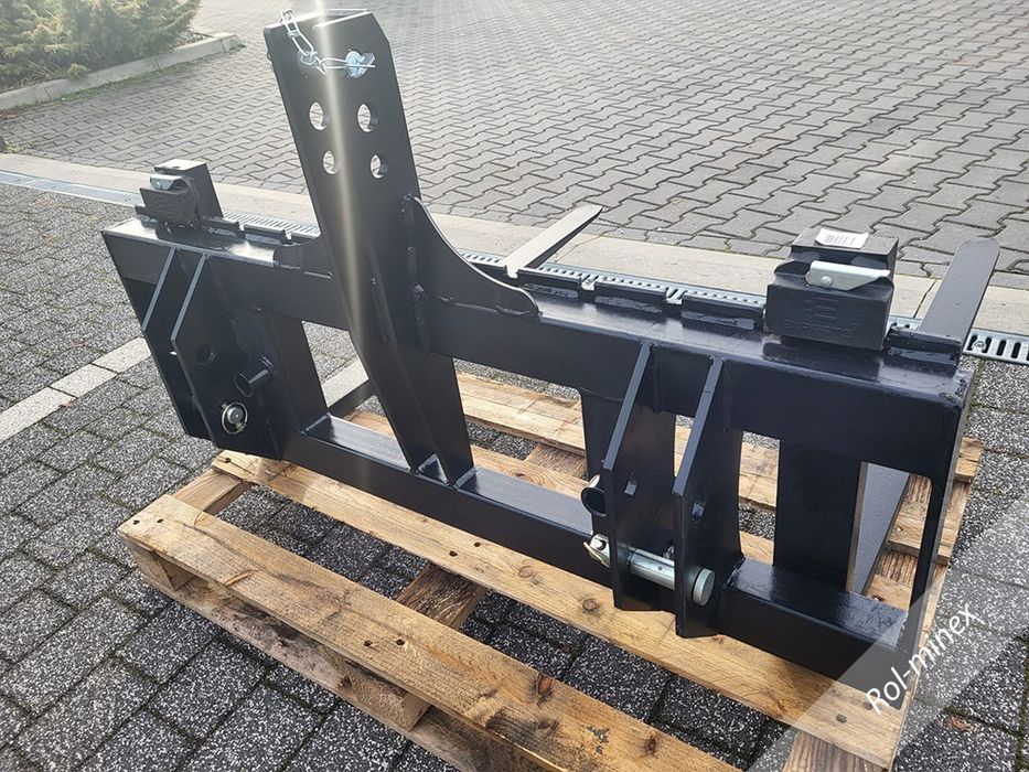 Widły do palet Paleciak na TUZ Transport