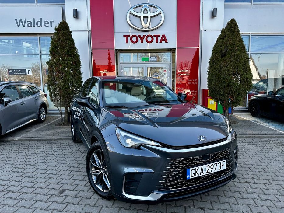 Lexus LBX 1.5 HEV 136 KM ELEGANT|TECH auto demonstracyjne / dostępne od ręki !