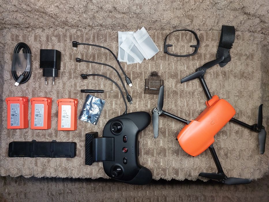 Квадрокоптер Autel EVO Nano+ Premium Bundle (Orange)