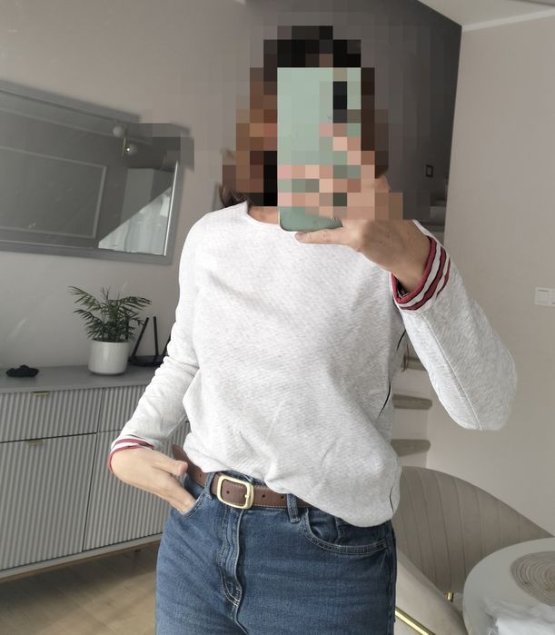 Szara bawełniana bluza bluzka