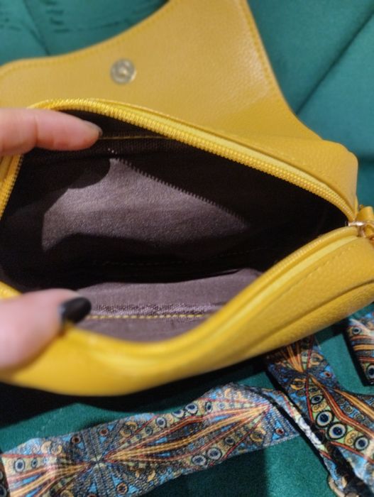 Жіноча сумочка, через плече