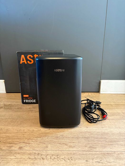 Nowa minilodówka AstroAi 6litrów