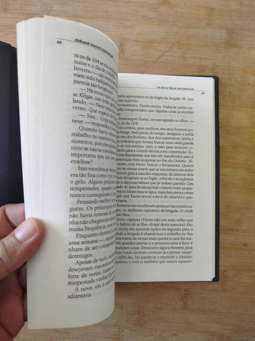 Um Dia na Vida de Ivan Deníssovitch de Aleksandr Soljenítsin