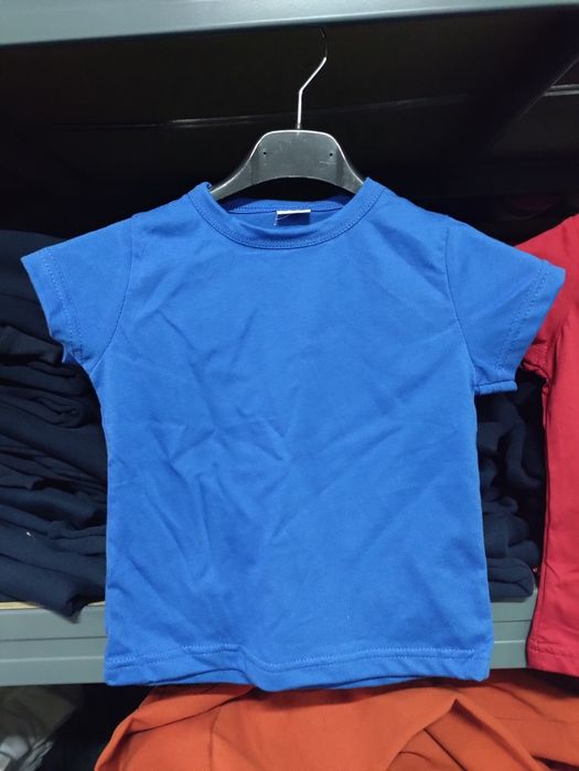 T-shirt criança 1,80 Euros.             Só para REVENDA