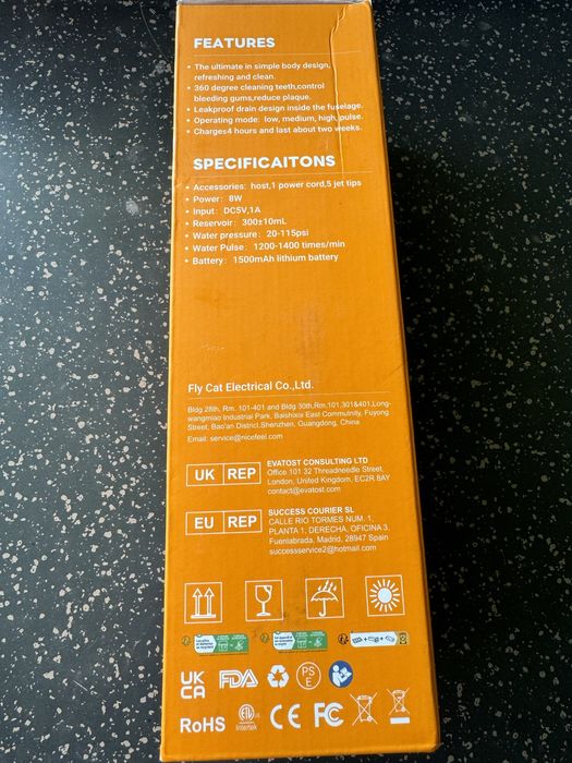 NOWY irygator do zębów FLOSSJET FC5240 – 300 ml