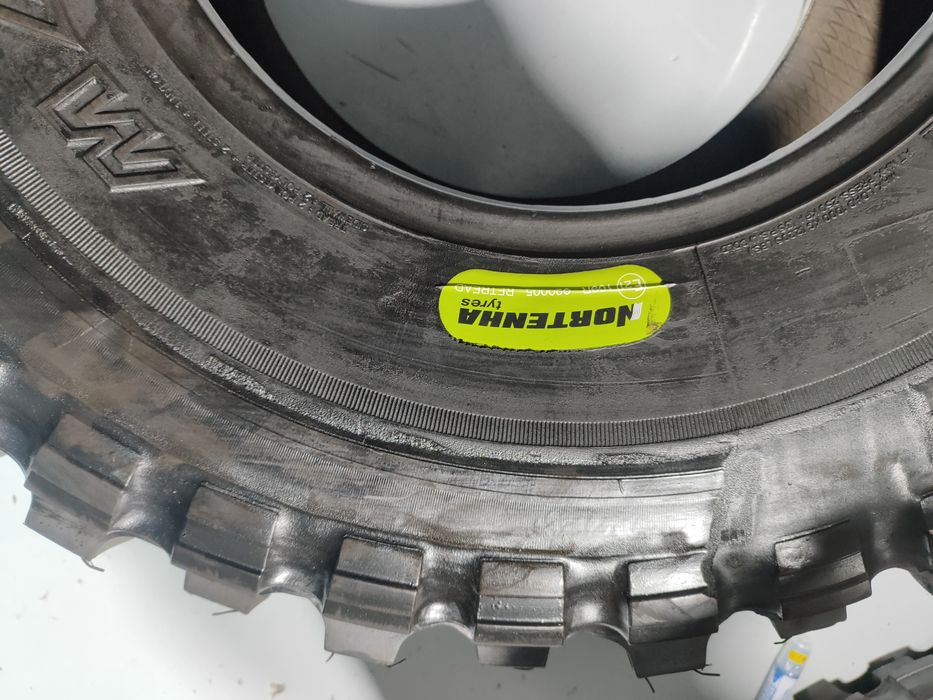 2 pneus Nortenha 33x12,50R15 Oferta da entrega em todo pais