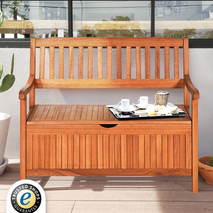 Drewniana ławka ogrodowa skrzynia