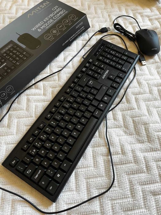 Keyboard (LITTLE USED) + Mouse (NEVER USED) = 10 €!!!64309669248642122