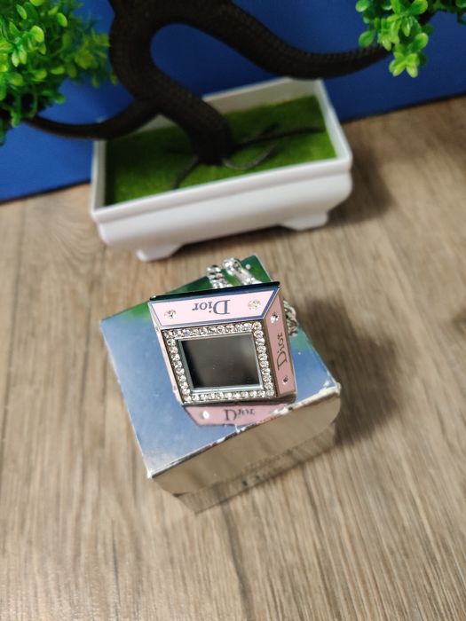 Кольцо для принцеси Dior