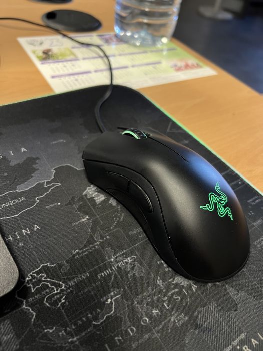 Rato Razer deadheader 2022 como novo.