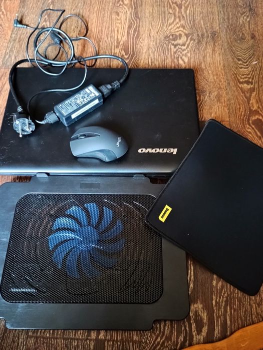 Ноутбук Lenovo  G 575 с сумкой