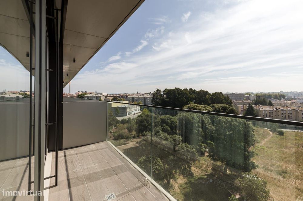 Luxury T3 Apartment | E-VOLUTION APARTMENTS Building