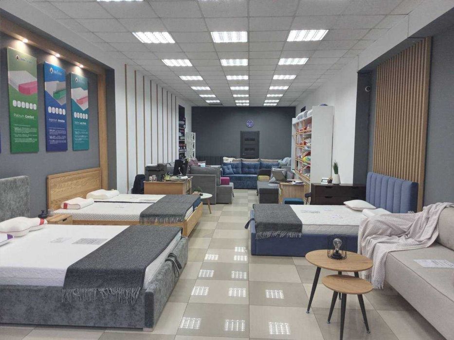 Оренда фасаду 90 м2 на вул. В. Великого