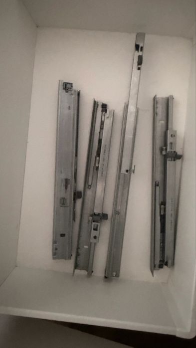 2 gavetas IKEA BESTÅ com travão / fecho suave