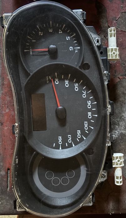 Панель приладів Renault Kangoo