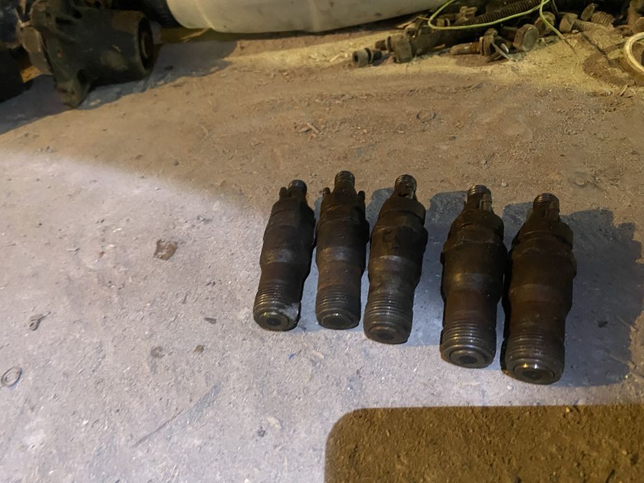 Форсунки Мерседес210-410