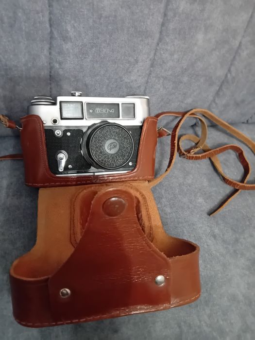 Aparat fotograficzny FED 4
