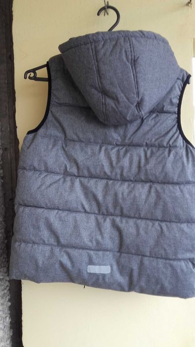 Bezrękawnik Urban Athletic roz 146/152 szary