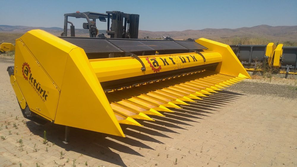 Przystawka do słonecznika bezrzędowa AKTURK ASUN FREROW 7.31 z siekaczem 685 cm