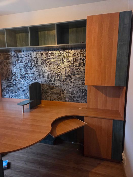 Zestaw mebli biurowych