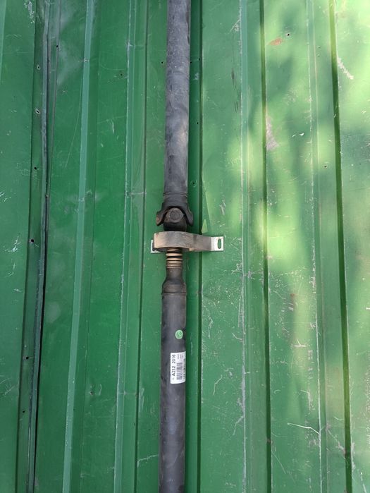 Кардан Mersedes E C class A2124102016