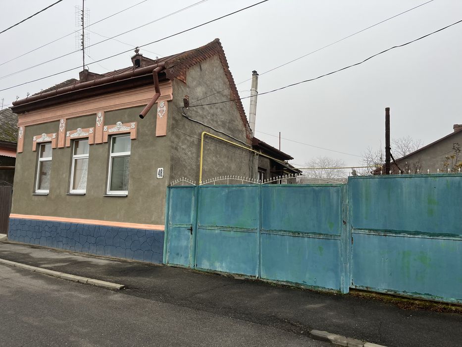 Дім 108 м2, приват ділянка 18 сотин, Берегово вул. Кініжі 48.