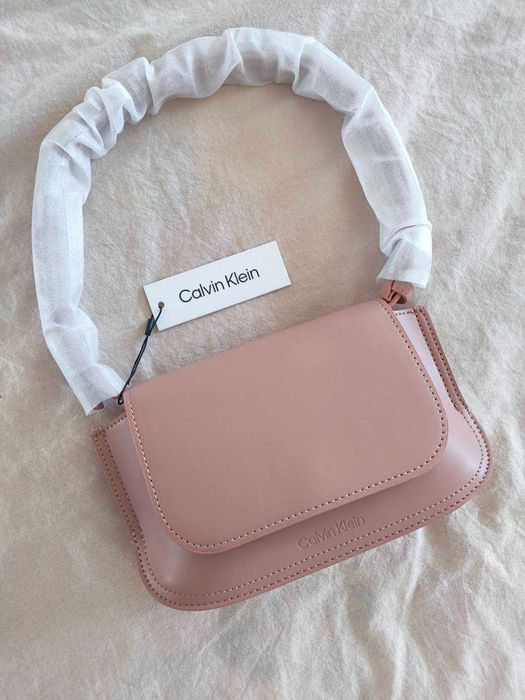 Сумка мессенджер Calvin Klein оригінал стиль bagllet nukot