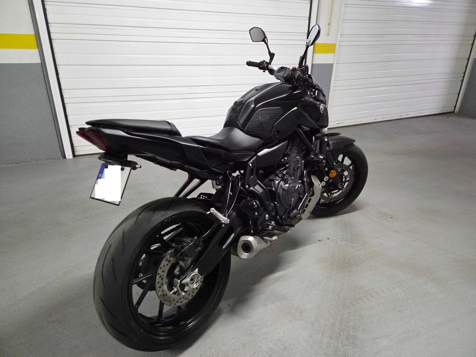 Yamaha MT07, 55KW, 2023 e 16000km