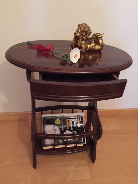 Livreiro com gaveta mogno