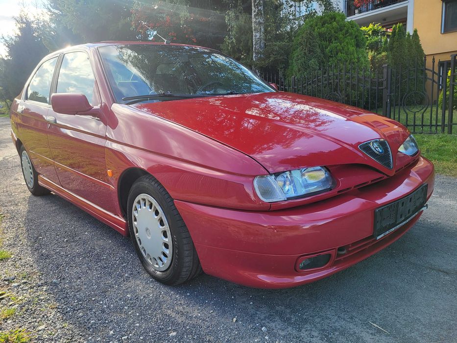 Alfa Romeo 146