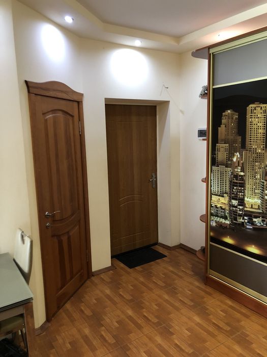 Продам 3-х кімнатну квартиру з автономним опаленням