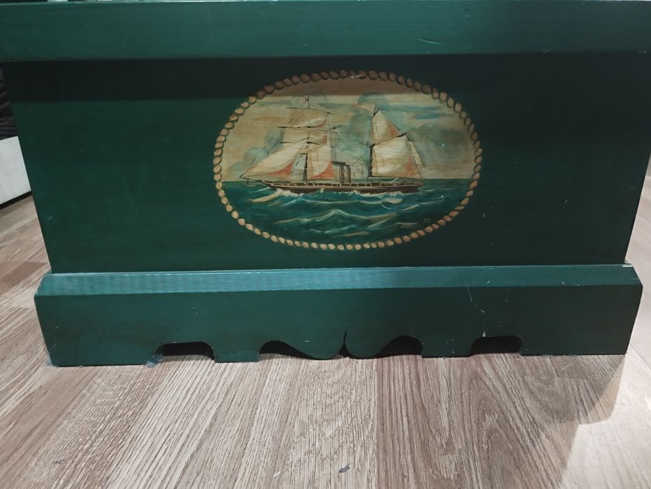 Baú em Madeira maciça motivos Mar