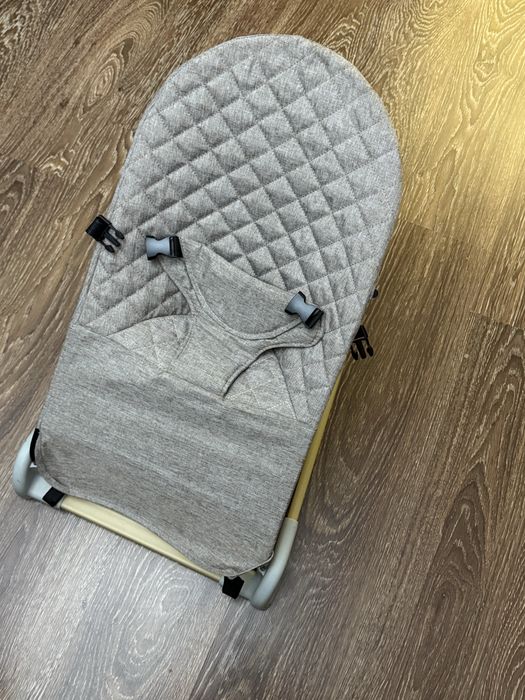 Шезлонг дитячий 0-6 місяців