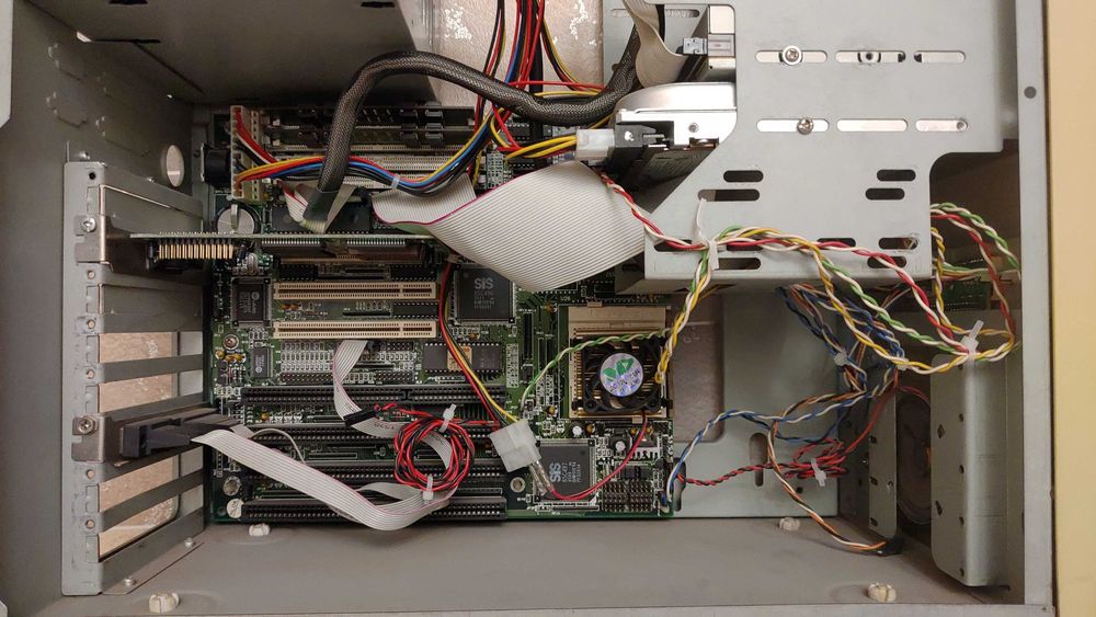 Ретро системний блок (Socket 3)