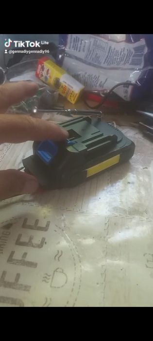 МІНІ Приставка,Bluetooth,фонарик ,мп3,вихід на колонки)