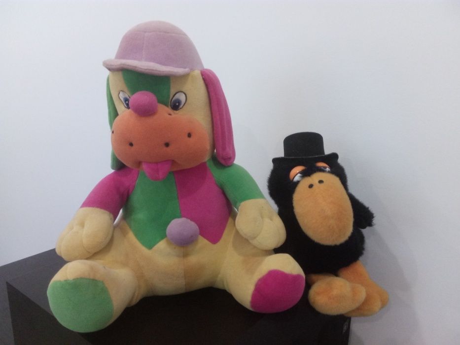 Brinquedos Bonecas e Peluches para crianças