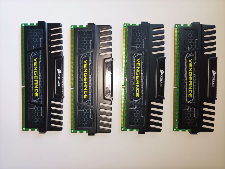 corsair vengeance ddr3 - купити комплектуючі для ПК - Ціна на OLX.ua
