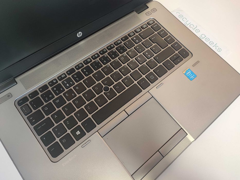 HP EliteBook 850 G2 Intel Core i5-5300U 8 RAM DDR3 240 SSD SATA