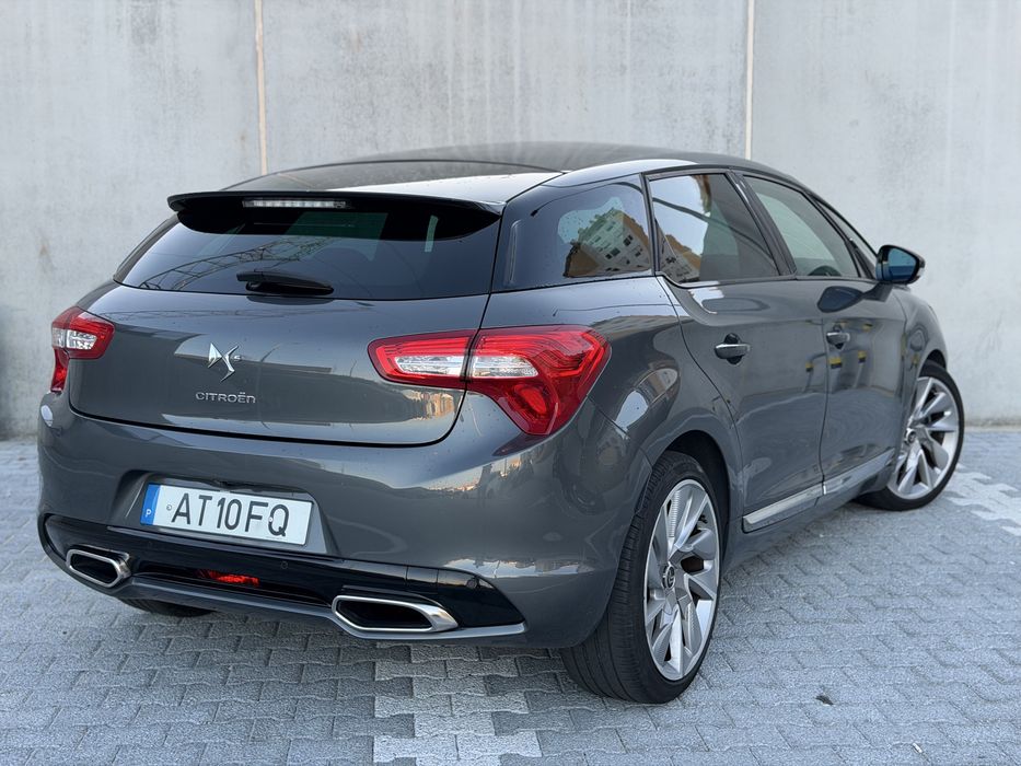 Citroën DS5 Sport Chic 1.6 THP 200cv | FULL EXTRAS | 19” | — photo 3
