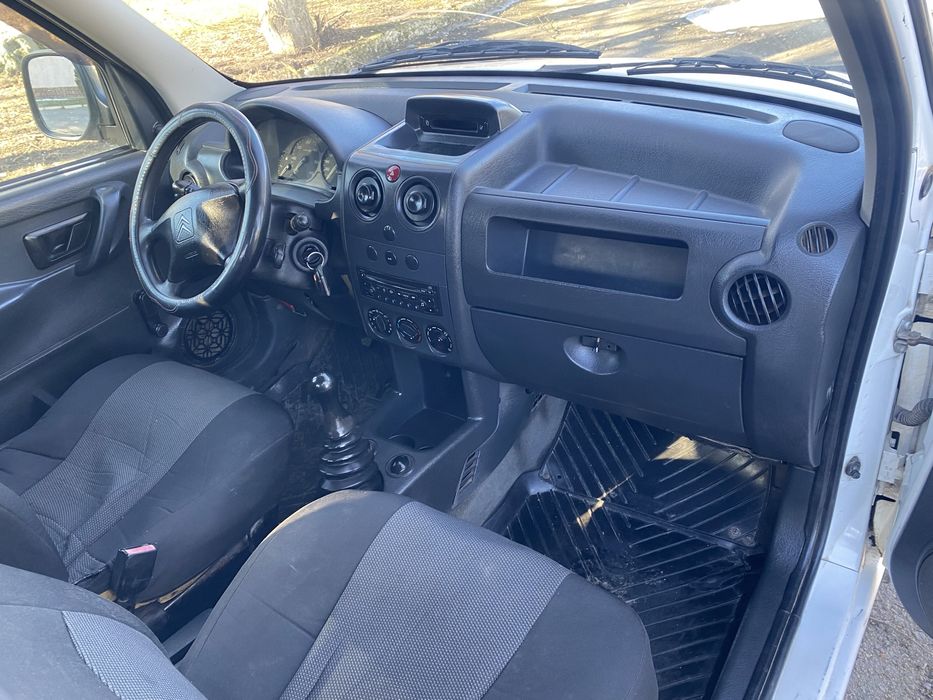 Продам пежо партнер 1.9 диз