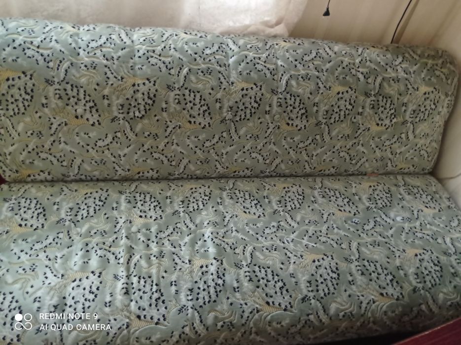 Продам мягкий уголок