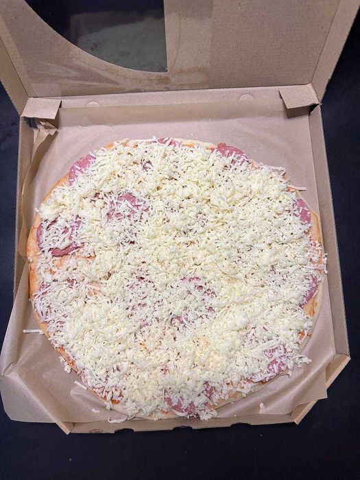 Постачальник готової їжі: Піца заморожена 30см (натуральний склад)