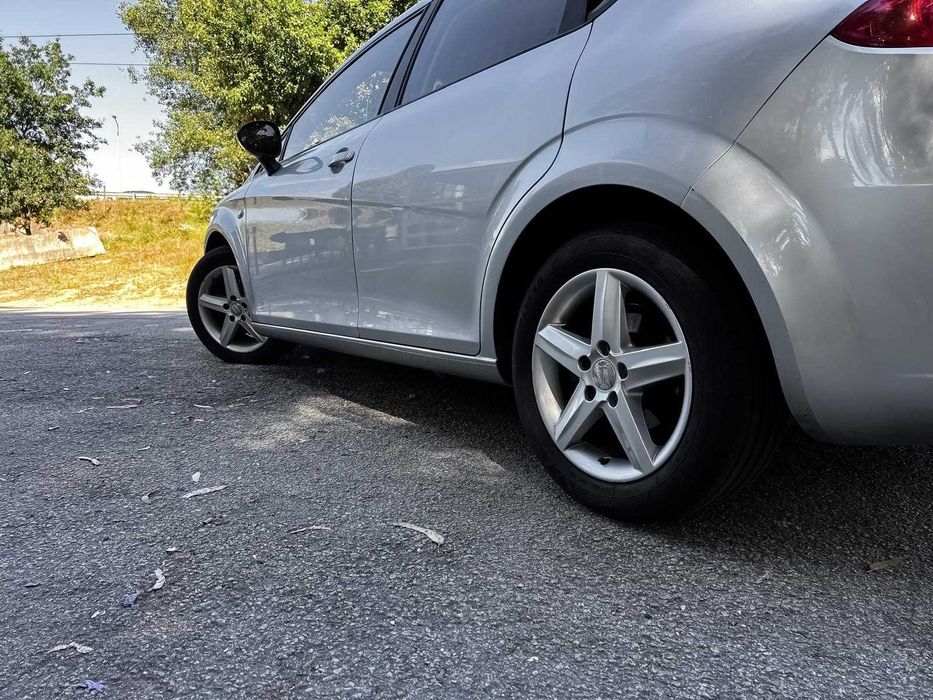 Seat Leon 1.6 TDI 2011 foto 4