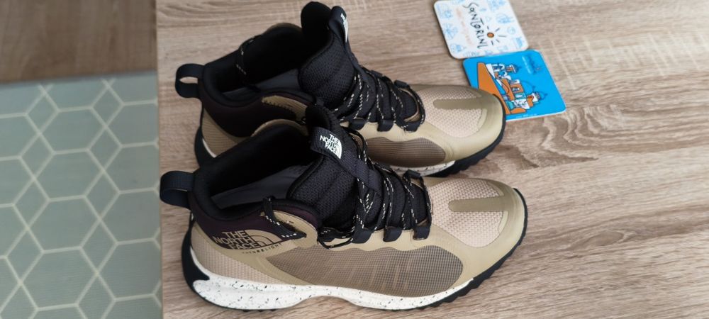 Nowe oryginalne buty The North Face Futurelight
