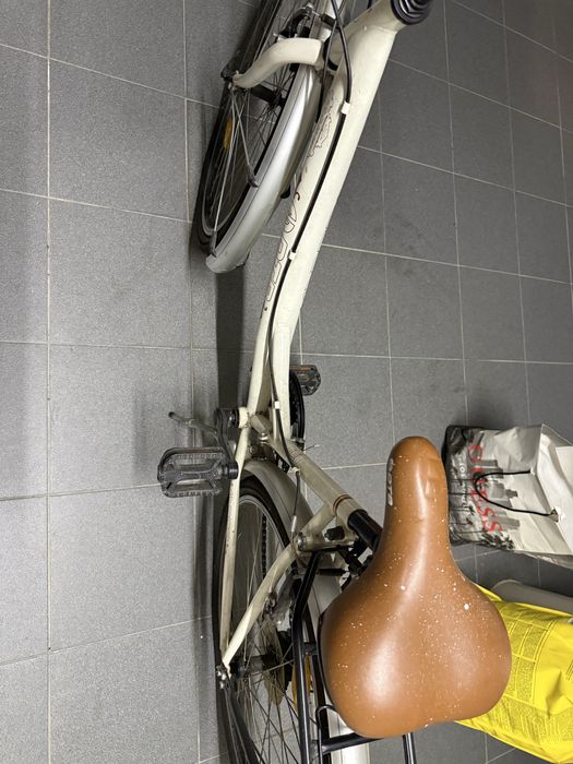 Bicicleta de senhora
