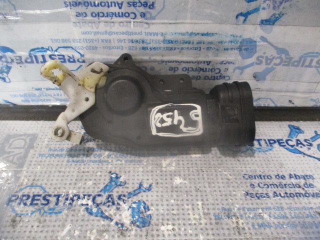 Fechadura / fecho porta trás esquerdo SUZUKI Grand Vitara I (FT, HT)