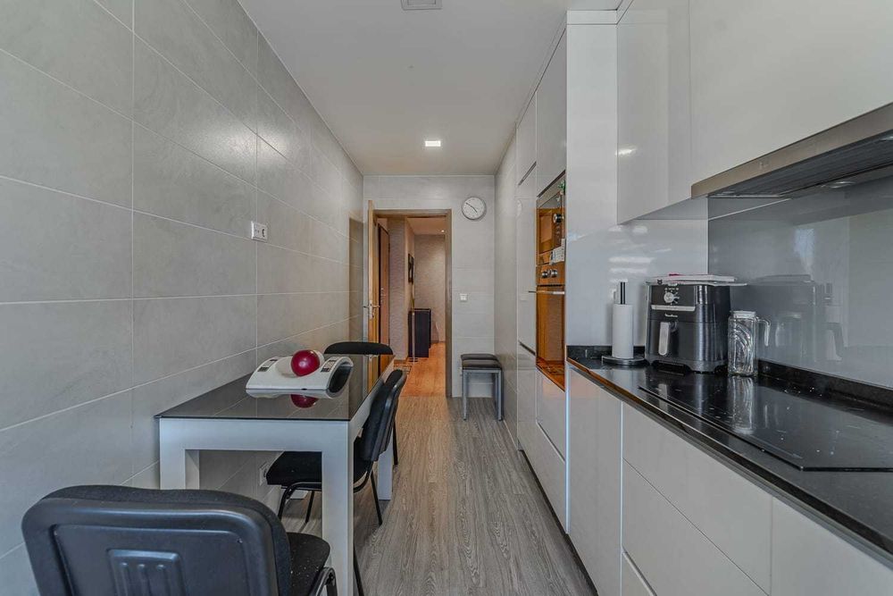 Apartamento T2 à venda em Leça do Balio